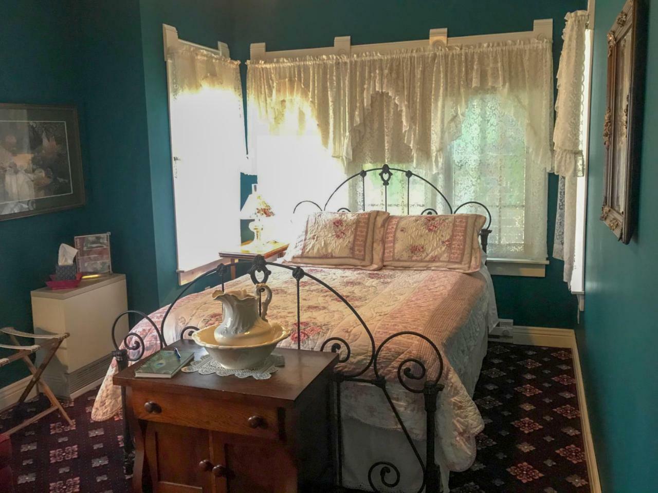 Andor Wenneson Historic Inn Peterson Экстерьер фото