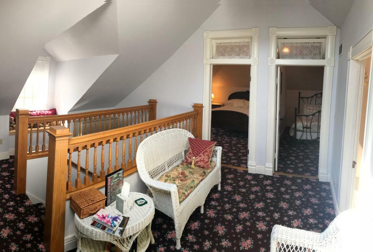 Andor Wenneson Historic Inn Peterson Экстерьер фото